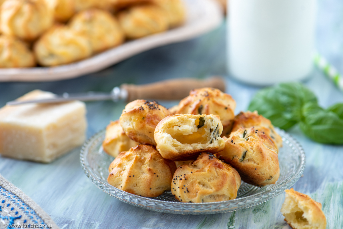 Cheese puffs