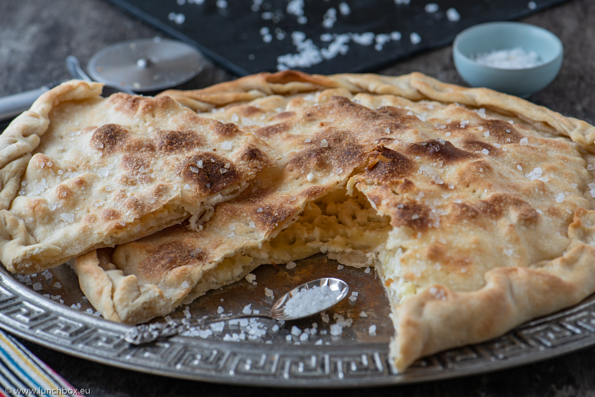 Focaccia with cheese