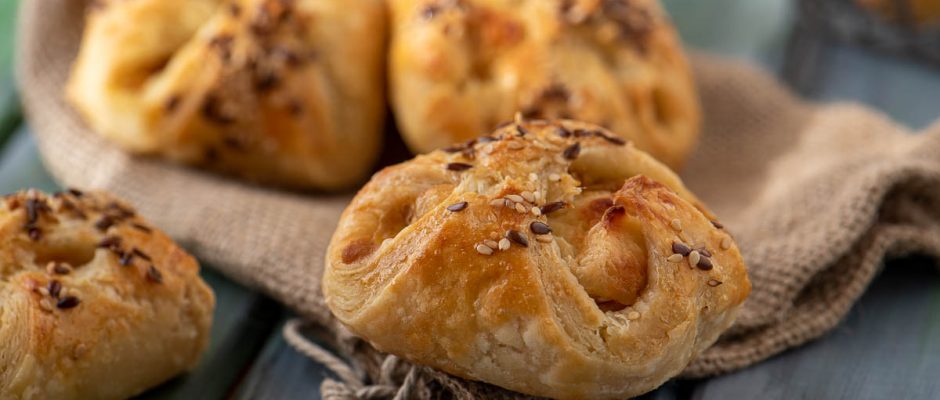 Бутерки с козе сирене и горчица