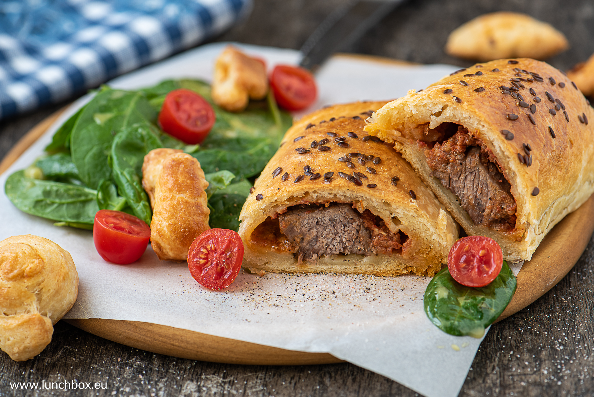 Veal fillet with dried tomatoes