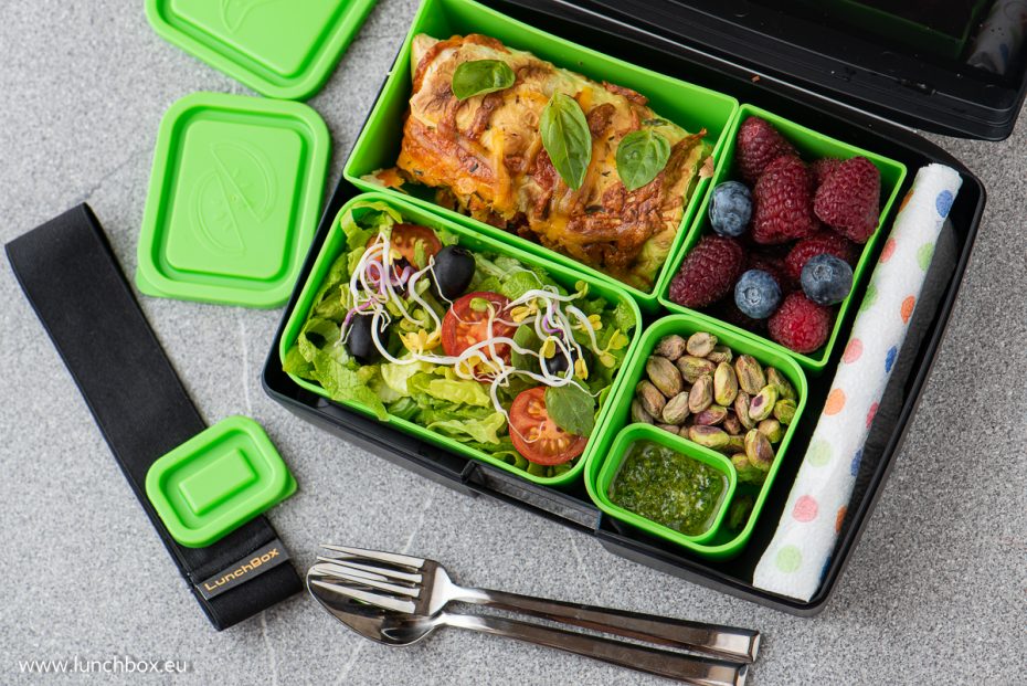 Lunchbox menu burritos