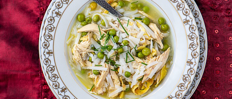 Chicken Vermicelli Soup with Egg Shreds