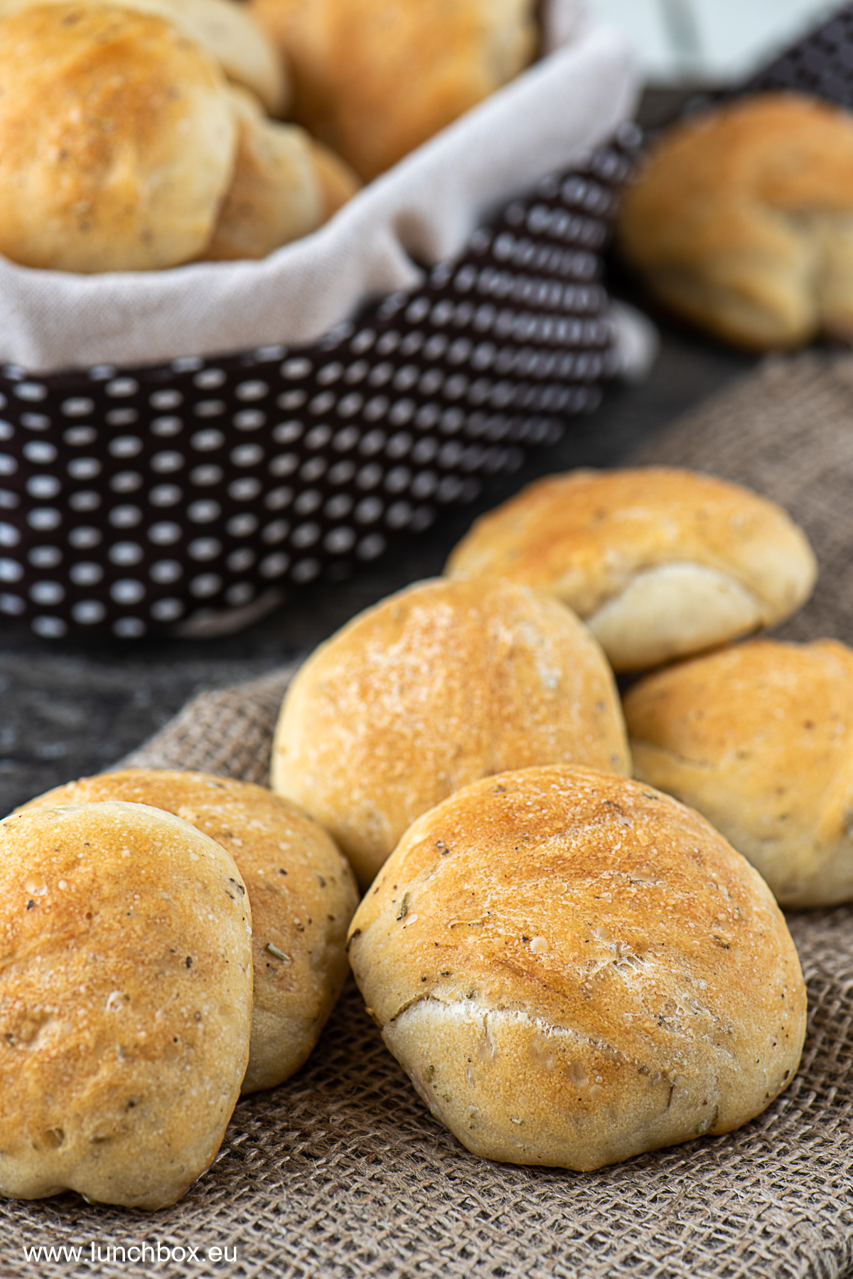 Italian Herbs Bread Rolls