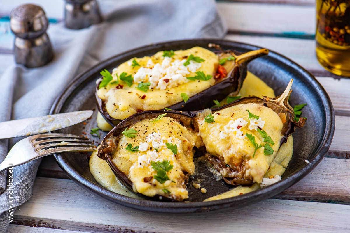 Eggplant filled with cheesy polenta and tomatoes Eggplant filled with cheesy polenta and tomatoes