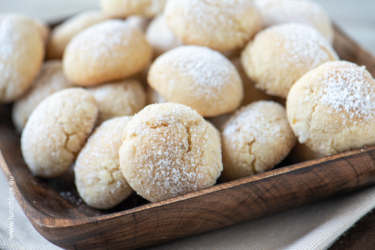 Lemon-cracked-cookies Lemon-cracked-cookies