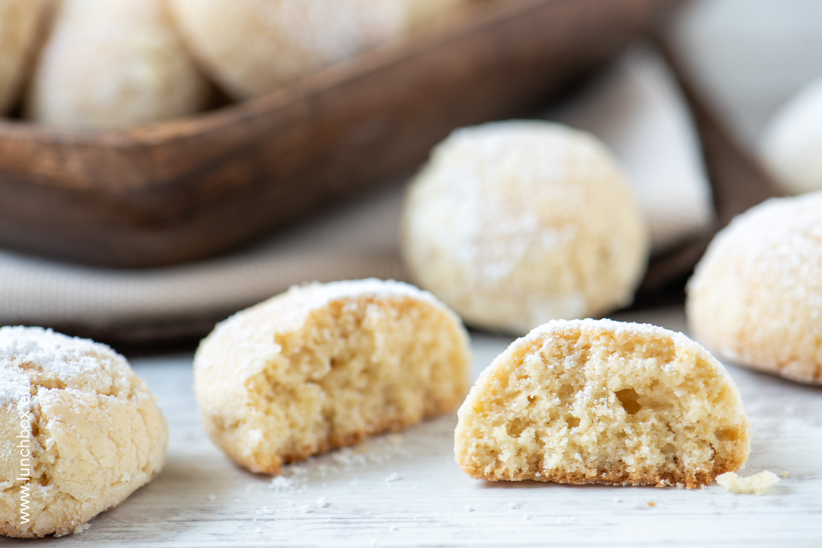 Lemon-cracked-cookies