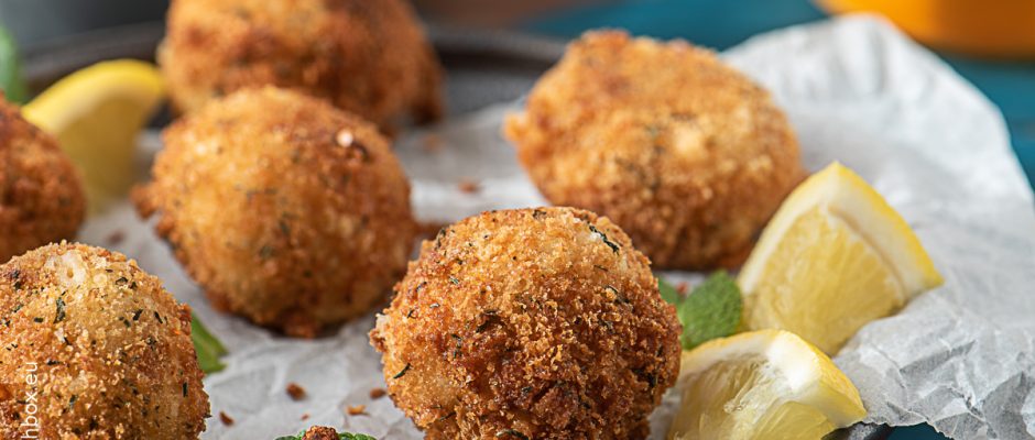 Bean croquettes with mint, thyme, and oregano