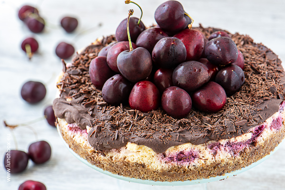 Cherry Cocolate Cheesecake