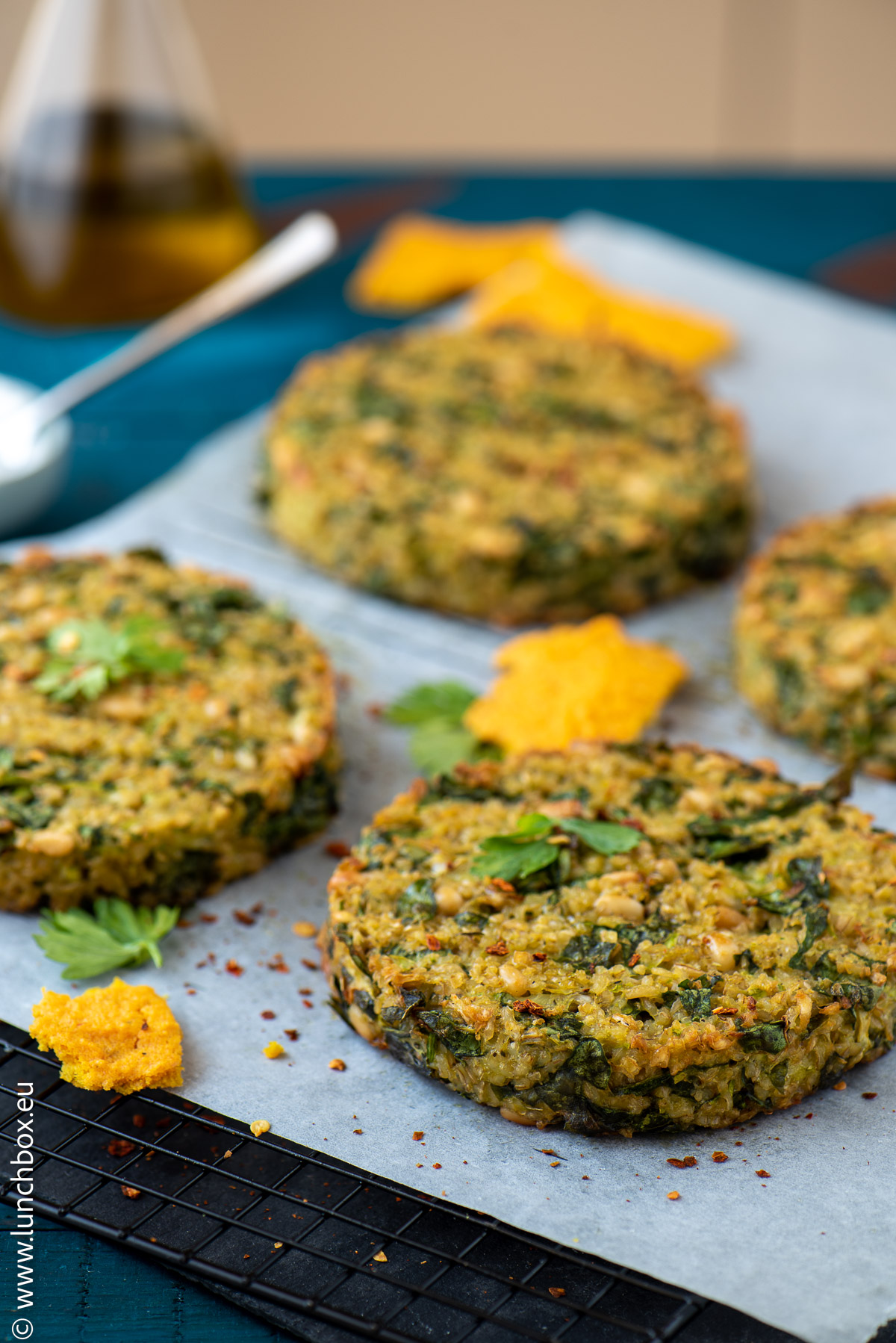 Vegetarian Bulgur Zucchini Spinach Burgers