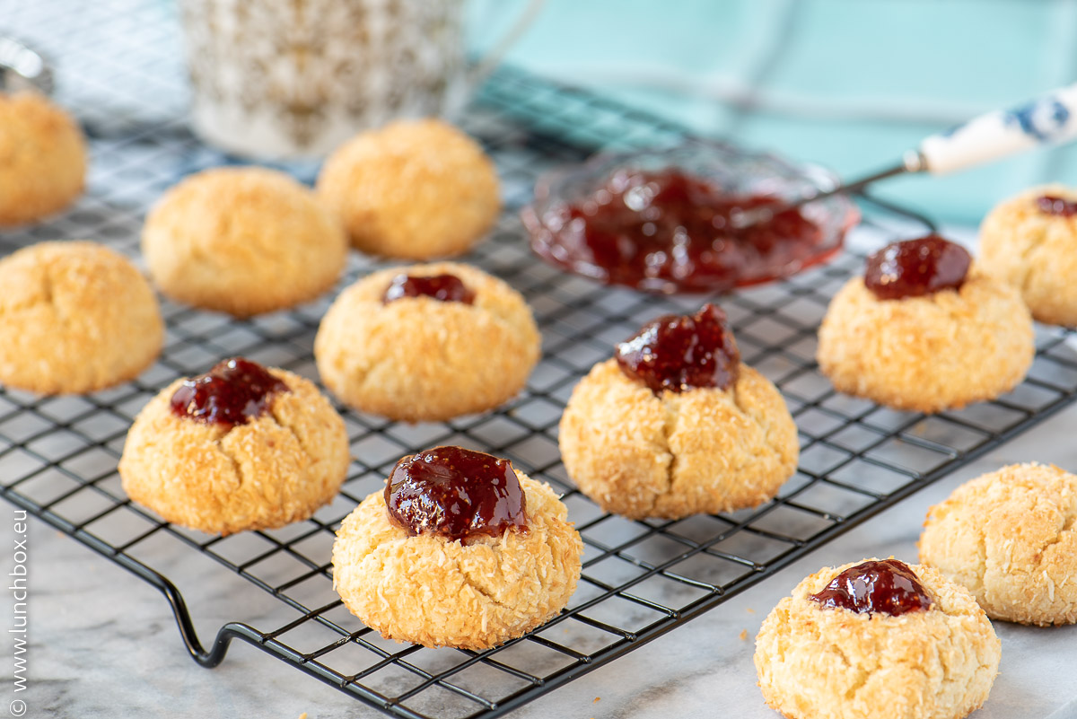 The perfect coconut cookies