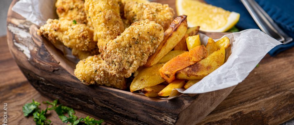 Chicken Nuggets with hemp seeds