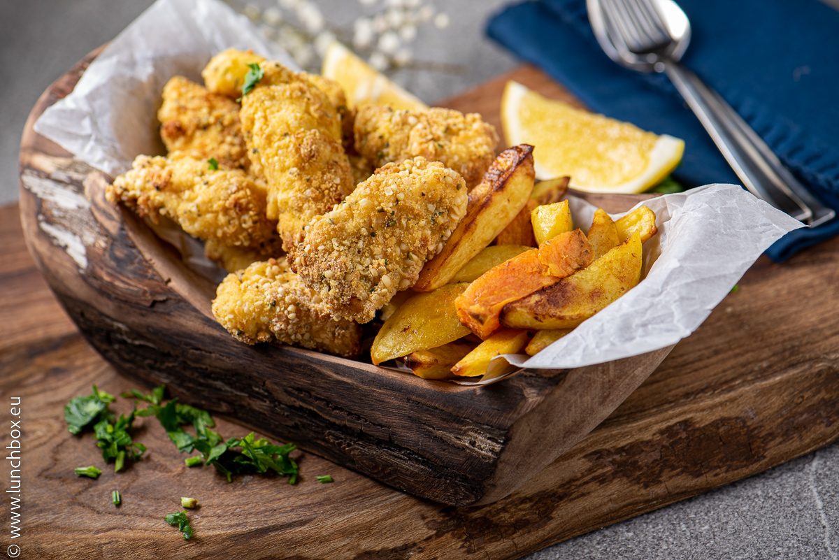 Chicken Nuggets with hemp seeds