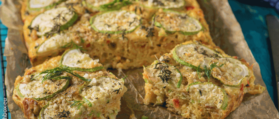 Quick pie with zucchini, carrots, and bacon