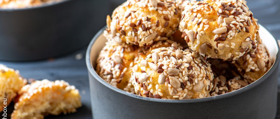 Caraway Cheesy Bites