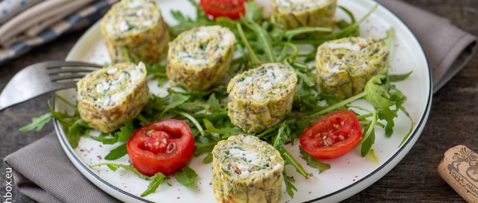 Zucchini rolls with cottage cheese