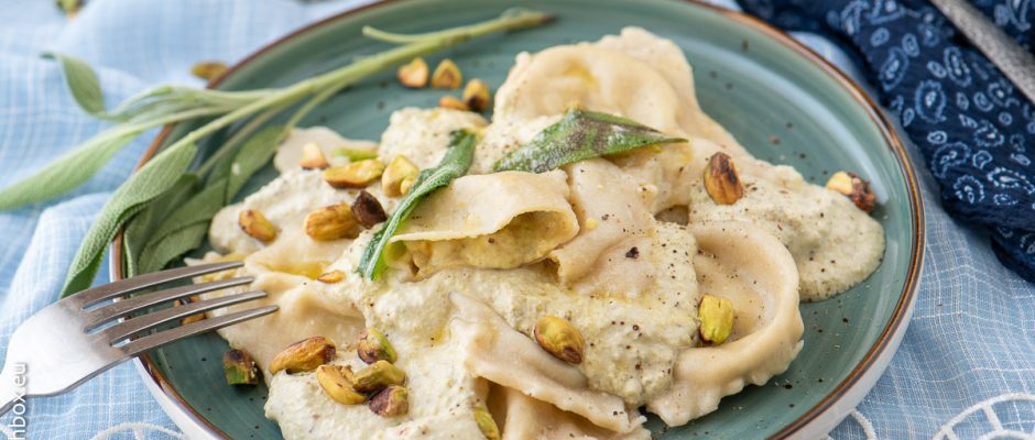 pistachio raviolli