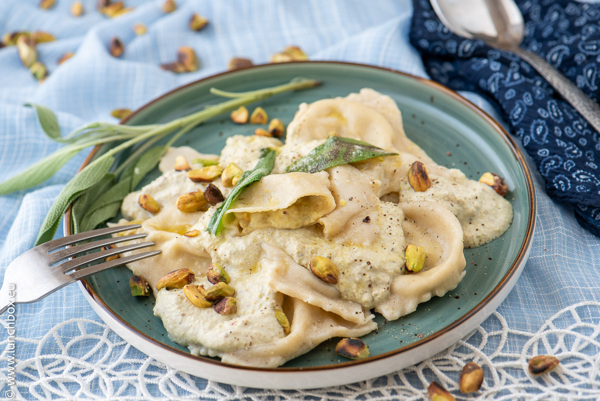 pistachio raviolli