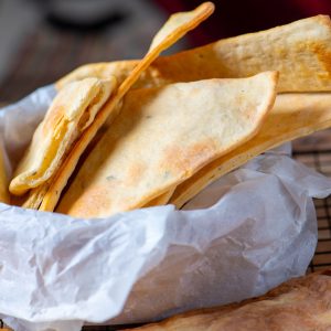 Sage crispy bread