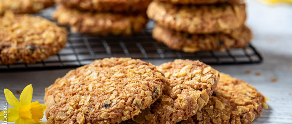 Cornflake chocolate cookies