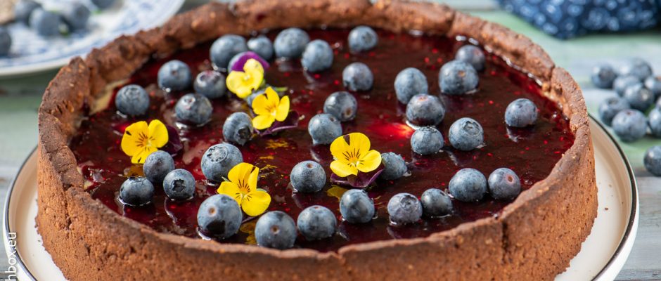 Cheese cake with berries